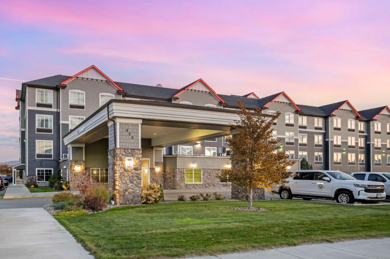 Best Western Plus Peppertree Inn At Omak Exteriör bild
