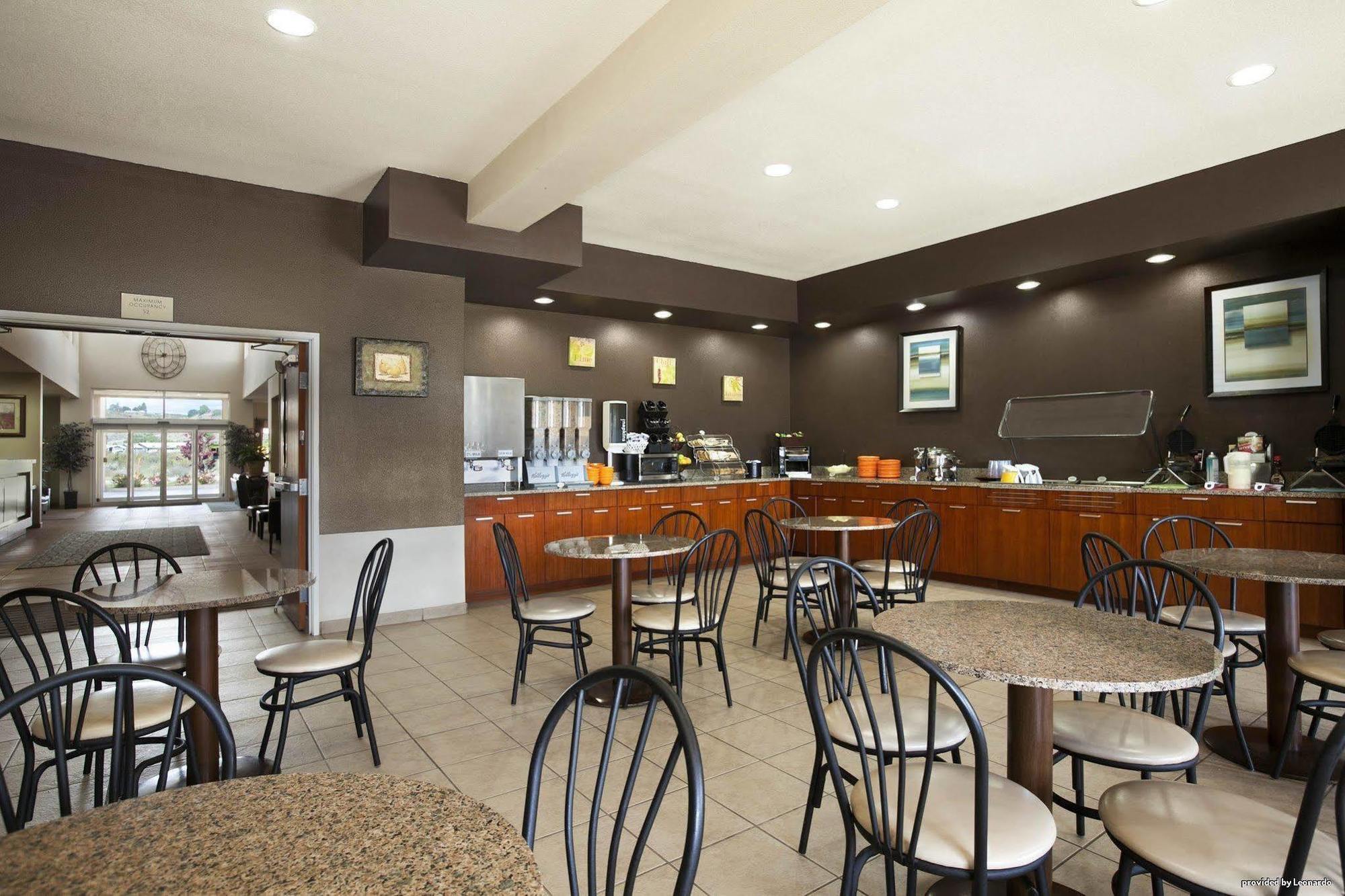 Best Western Plus Peppertree Inn At Omak Exteriör bild